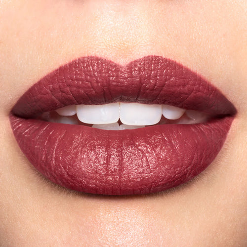 The Luscious Mattes Lipstick - Show Off